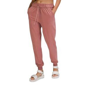 Lululemon Jogger Pants Sz 8 On the Fly High Rise Drawstring Misty Merlot Women's